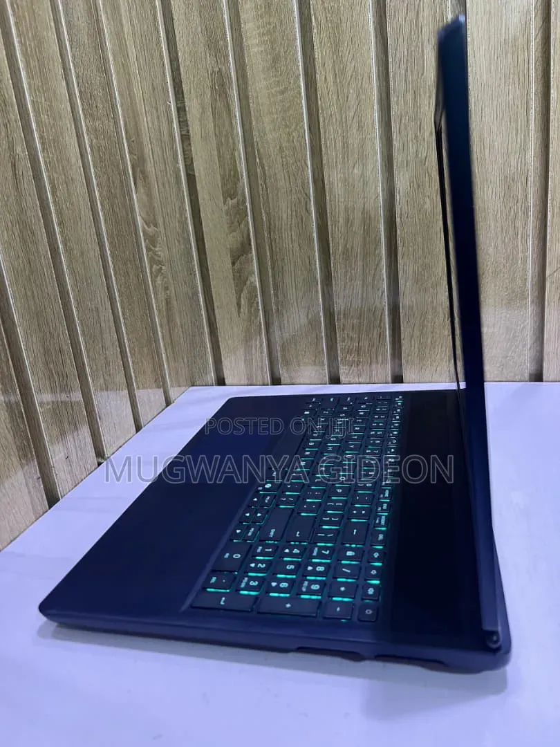 New Laptop Dell Allenware M15 R5 32GB Intel Core Ultra 9 SSD 2T