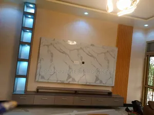 Modern TV Stand/Unit
