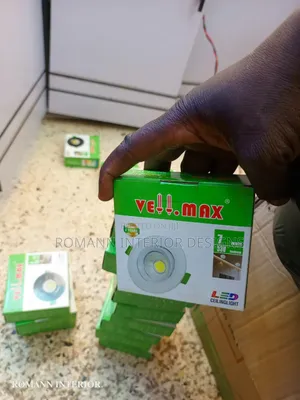 7W Modern Tilt Spotlight