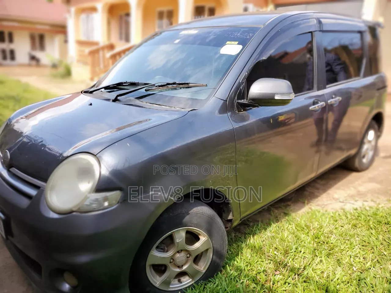 Toyota Sienta 2009 Black