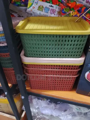 1pc Stackable Plastic Storage Baskets With Lids
