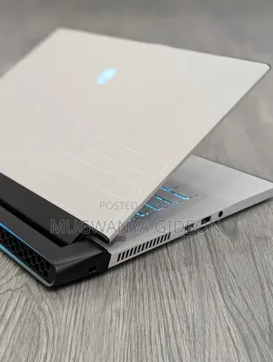 New Laptop Dell Allenware M15 R5 16GB Intel Core i7 SSD 1T