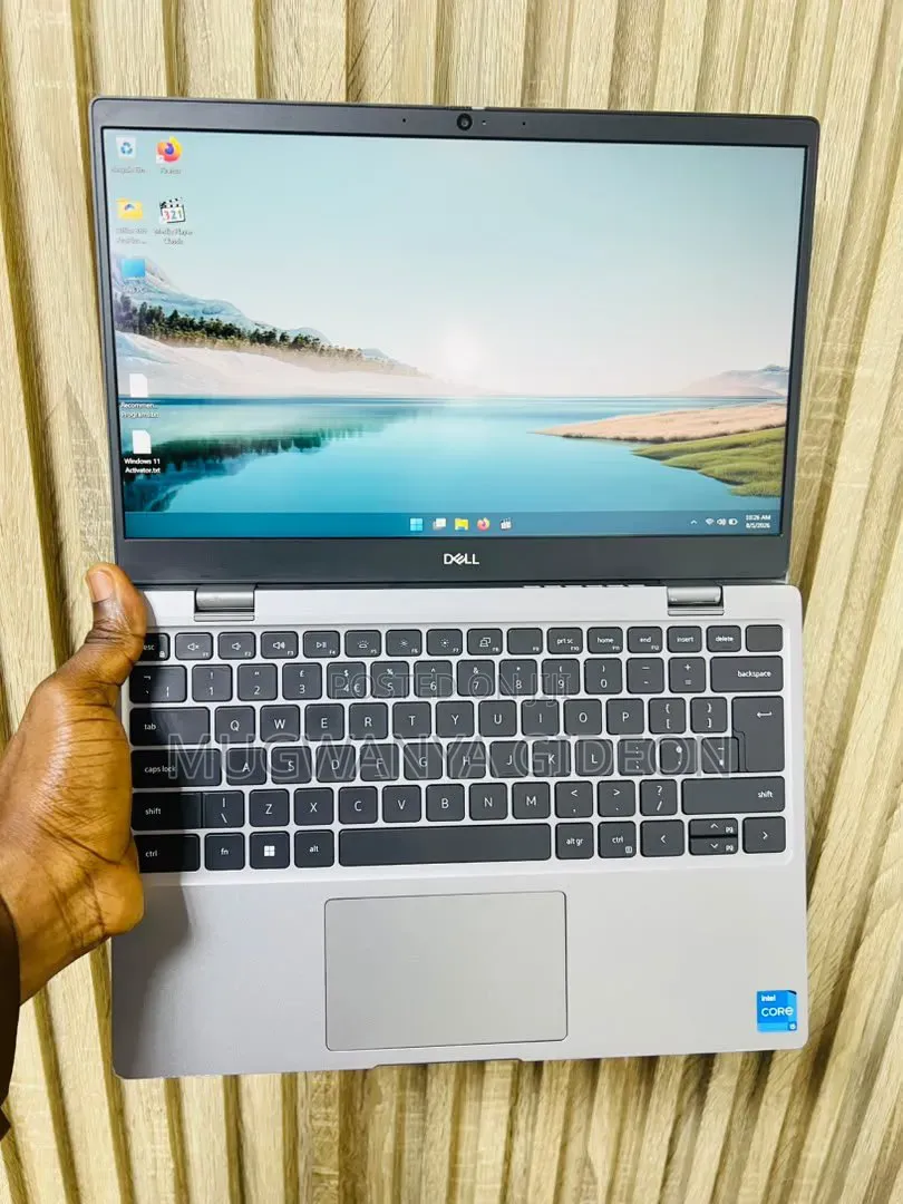 New Laptop Dell Latitude 3300 16GB Intel Core i7 SSD 256GB