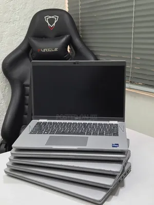 New Laptop Dell Latitude 3300 16GB Intel Core i7 SSD 256GB