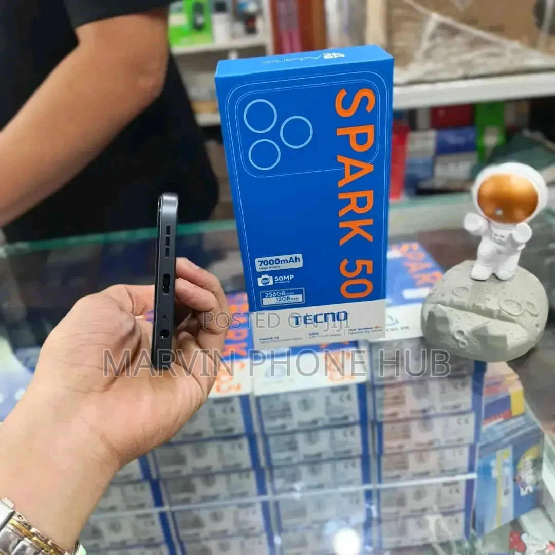 New Tecno Spark 50 128 GB Orange