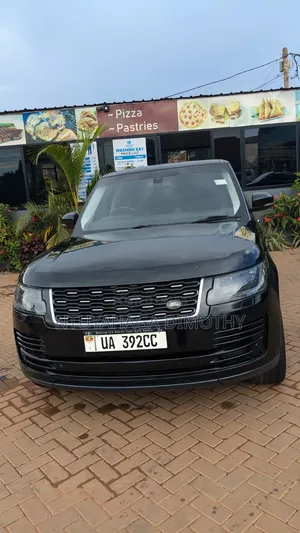 Land Rover Range Rover Vogue 2014 Black