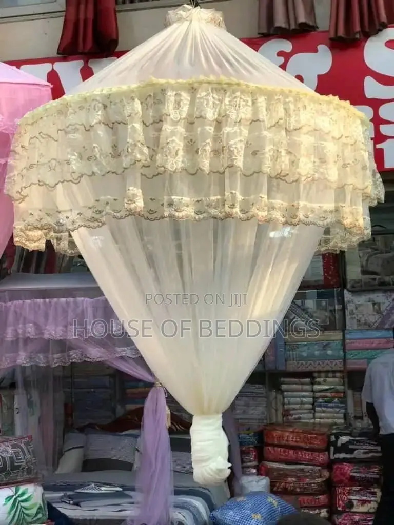 Mosquito Round Nets Available