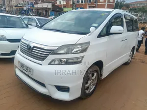 Toyota Vellfire 2018 White