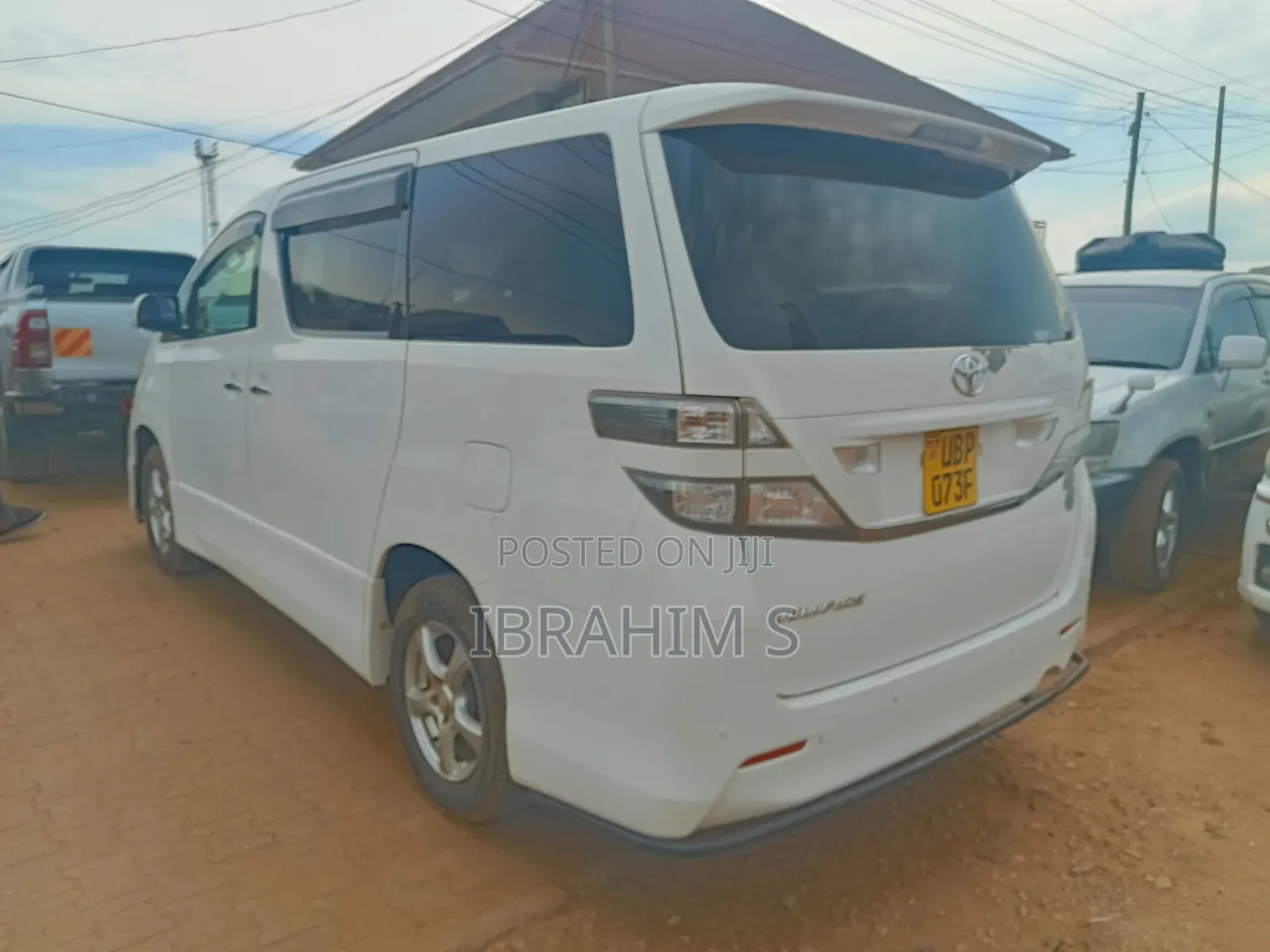 Toyota Vellfire 2018 White