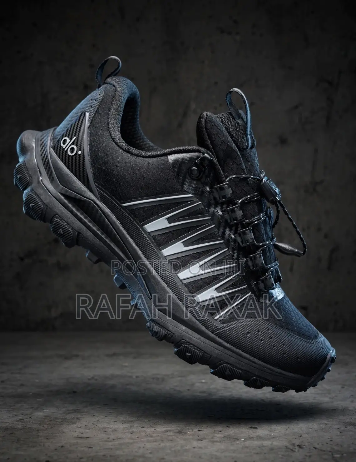 Original Men’s Black Alo Yoga Trail Sneakers