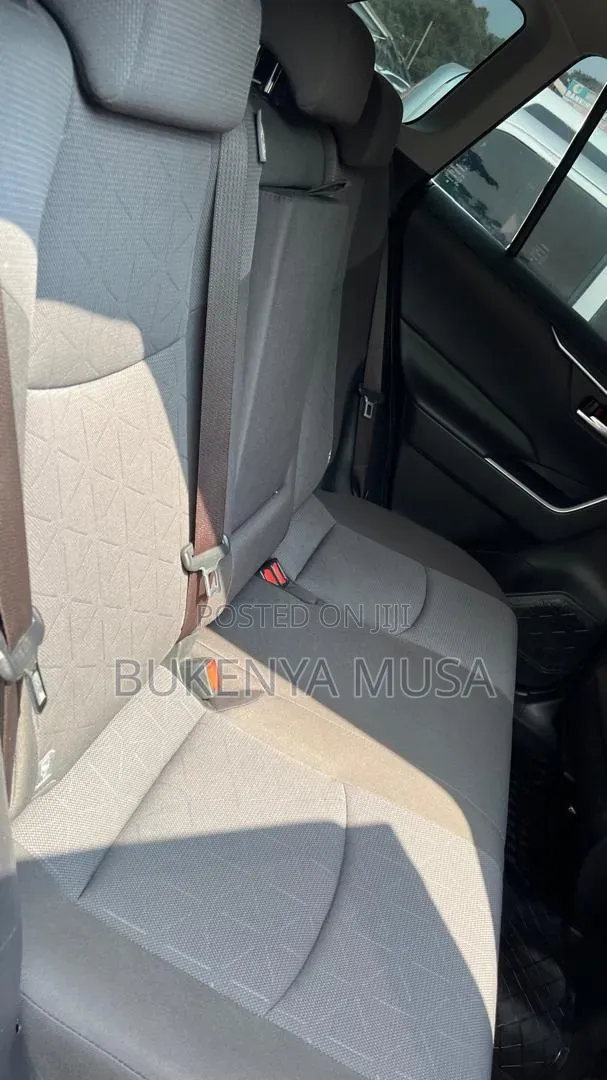 Toyota RAV4 2018 Silver