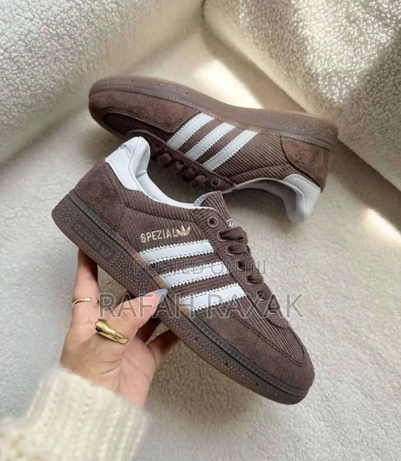 Classic Unisex Adidas Handball Spezial Brown Sneakers