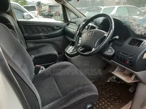 Toyota Alphard 2004 White