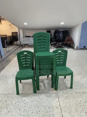 Avenue Plastic Chairs Plastic Chairs