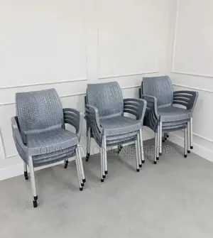Drafted Plastic Chairs Plastic Chairs