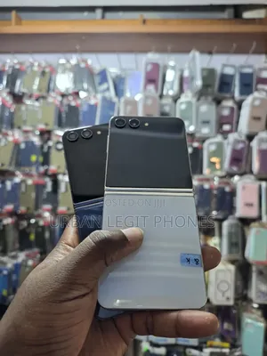 New Samsung Galaxy Z Flip 5 256 GB Black
