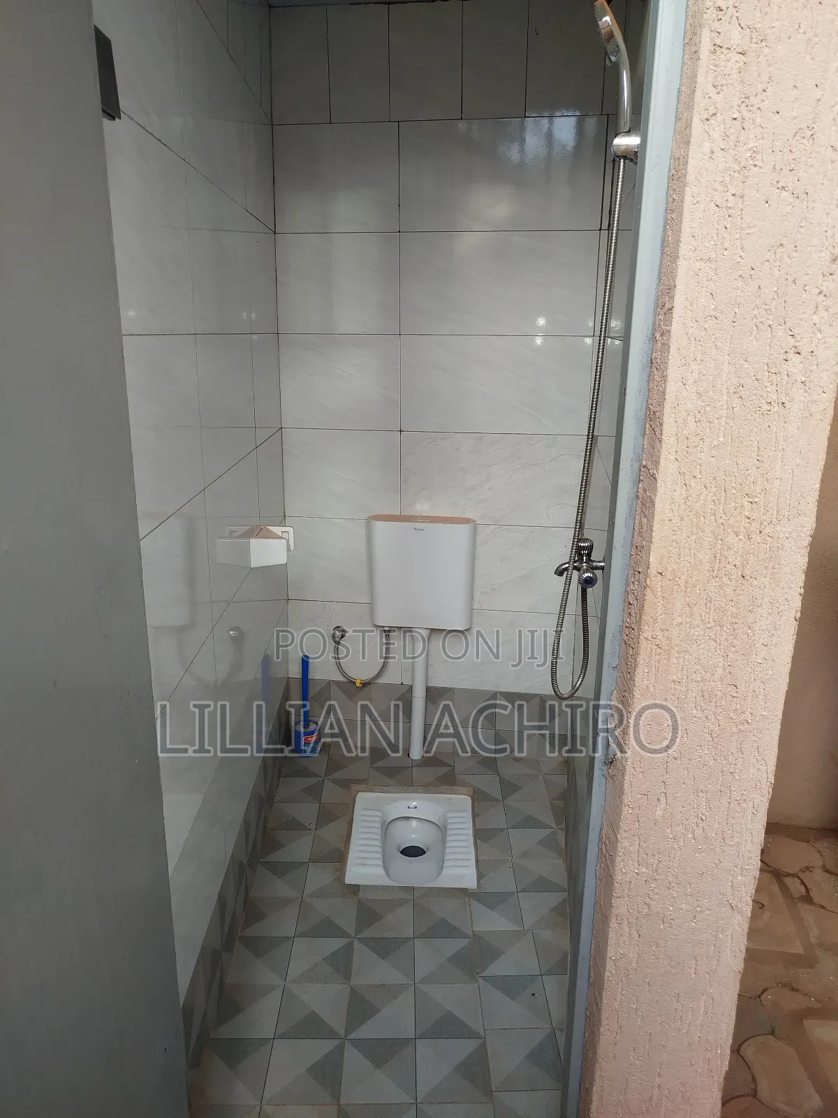 4bdrm Villa in Wakiso / Wakiso for sale