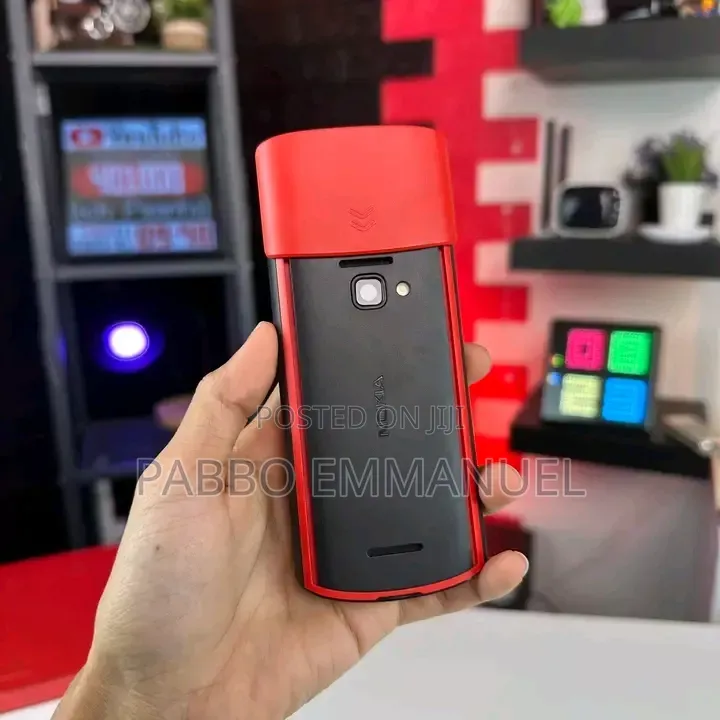 New Nokia 5710 XpressAudio Black