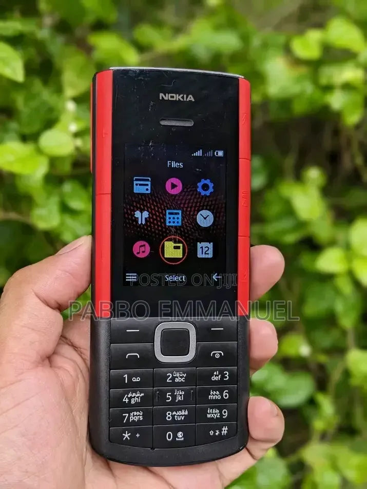 New Nokia 5710 XpressAudio Black