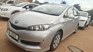 Toyota Wish 2012 Silver