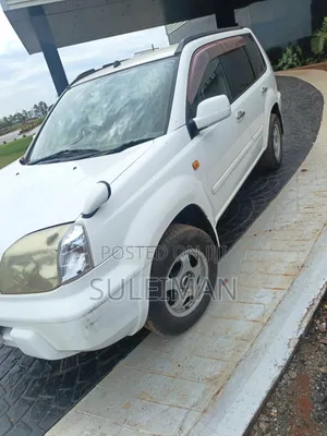 Nissan X-Trail 2000 White