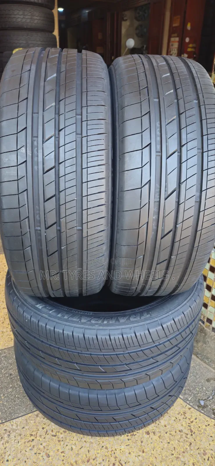 235/50r18 Toyo Tranpath 2025