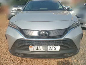 Toyota Harrier 2021 Silver