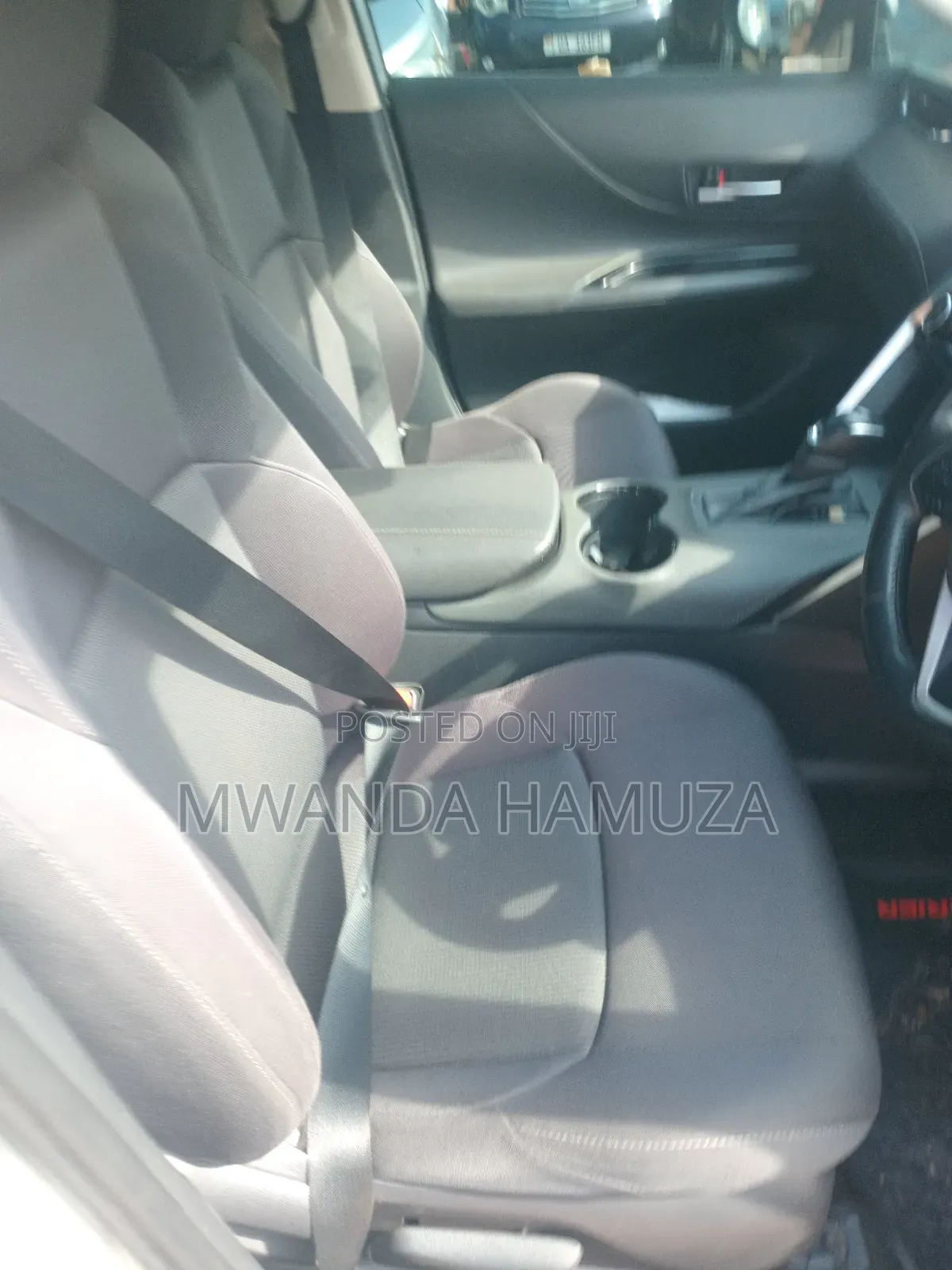 Toyota Harrier 2021 Silver
