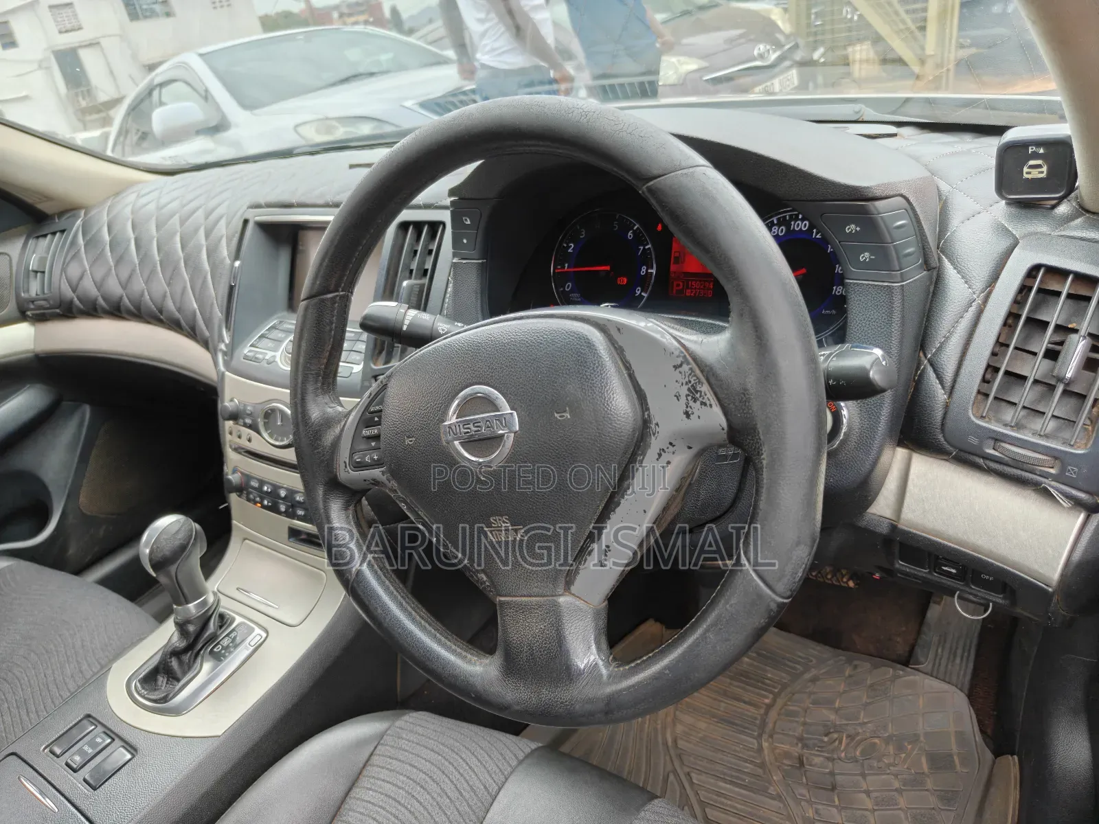 Nissan Skyline 2009 Gray