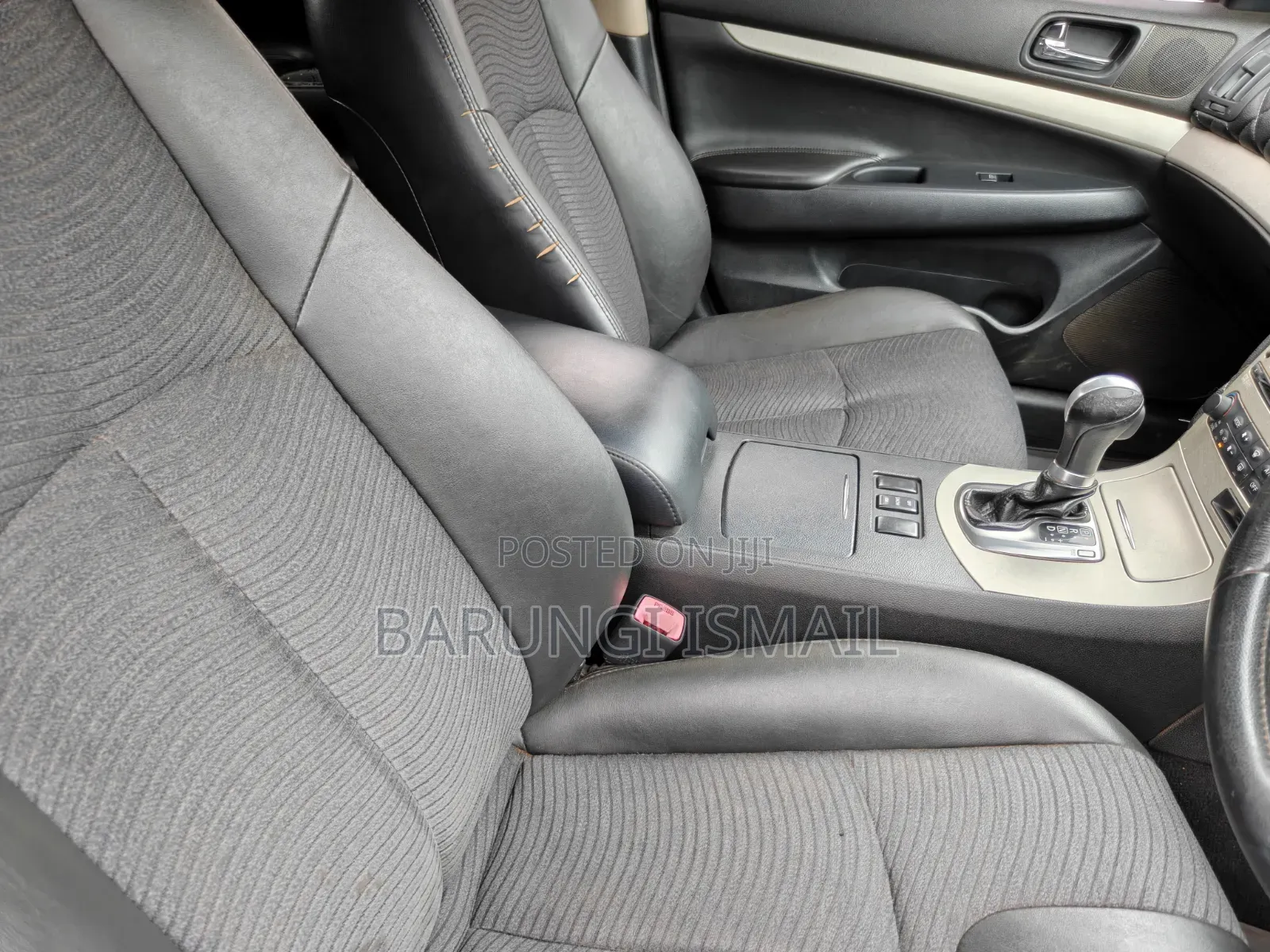 Nissan Skyline 2009 Gray