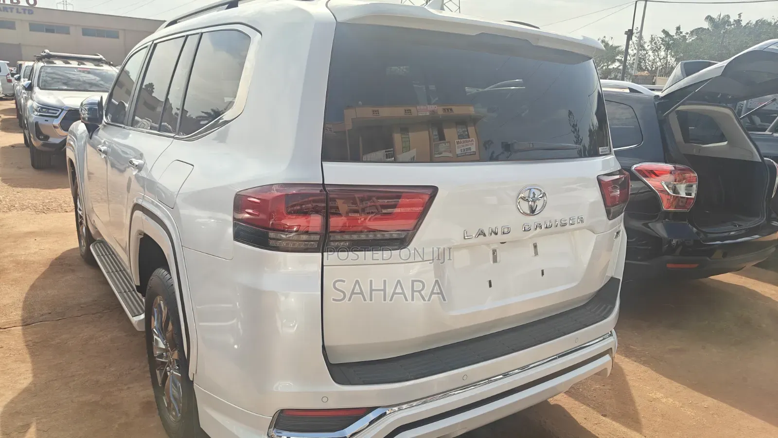 Toyota Land Cruiser 2024 White