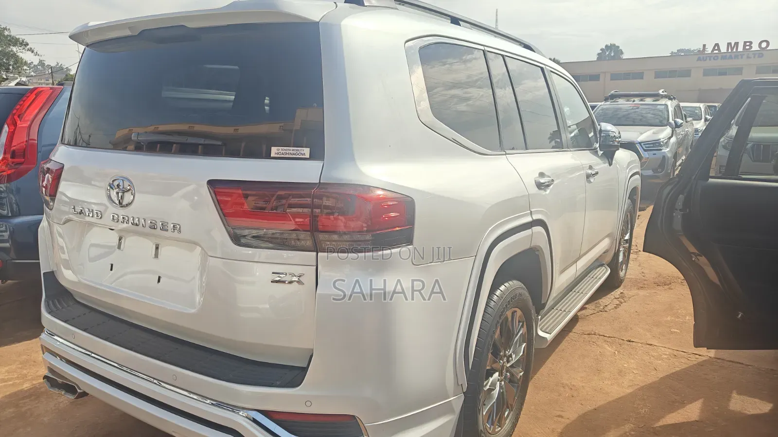 Toyota Land Cruiser 2024 White