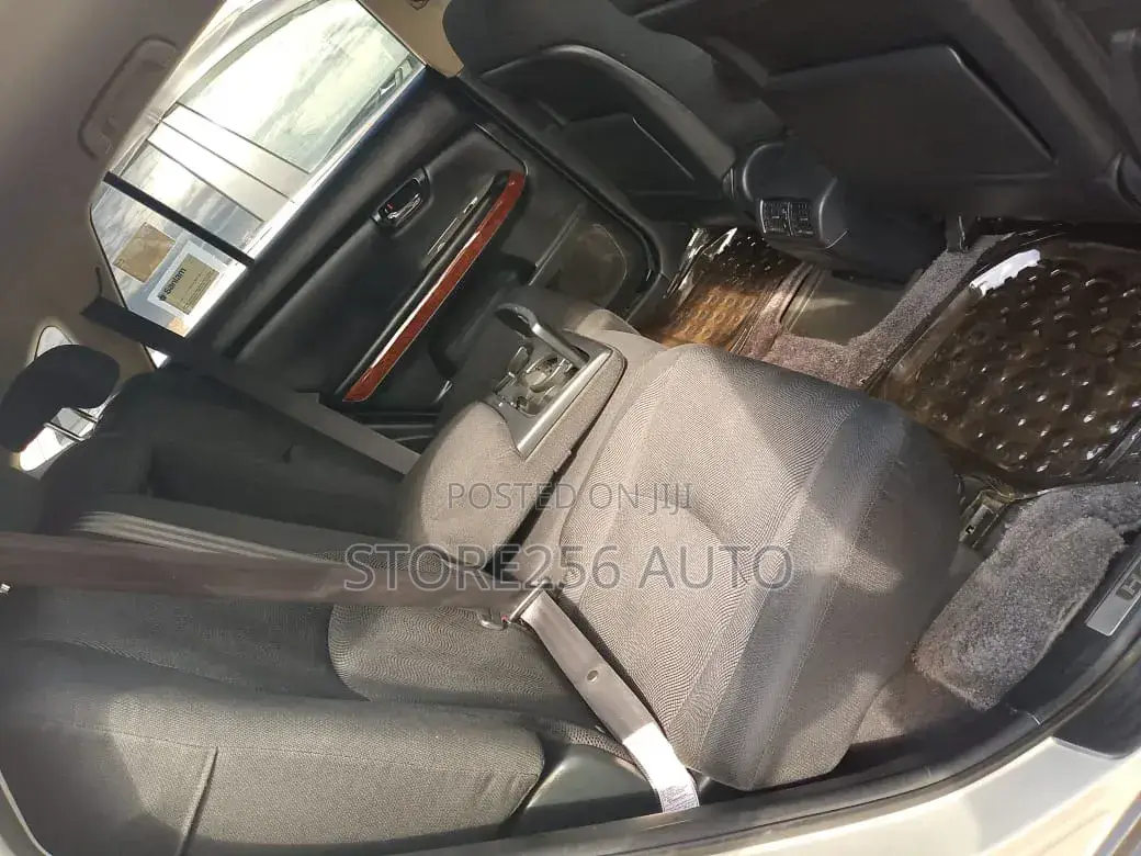 Toyota Harrier 2.4 2006 Silver
