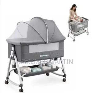 3 in 1 Baby Bassinet Ad Bedside Sleeper -
