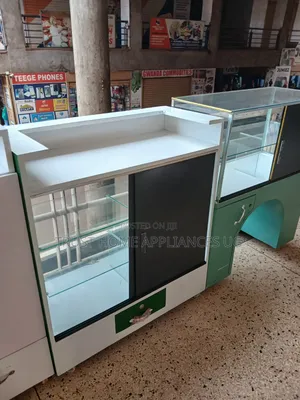 Green White Reception Display Counter