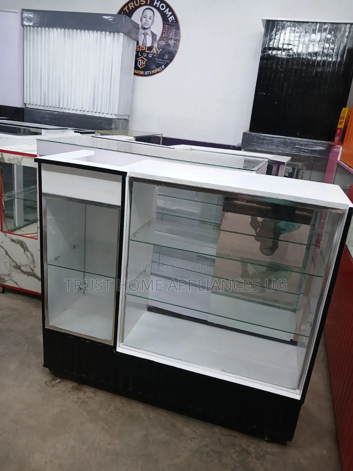 Black White Display Counter