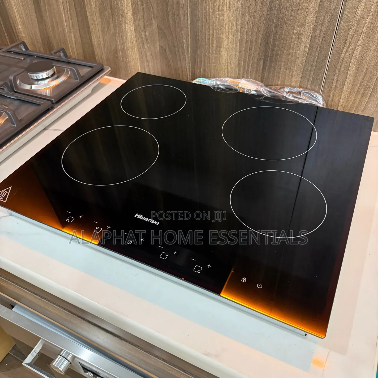 Hisense 60cm Inbuilt Ceramic Hobb