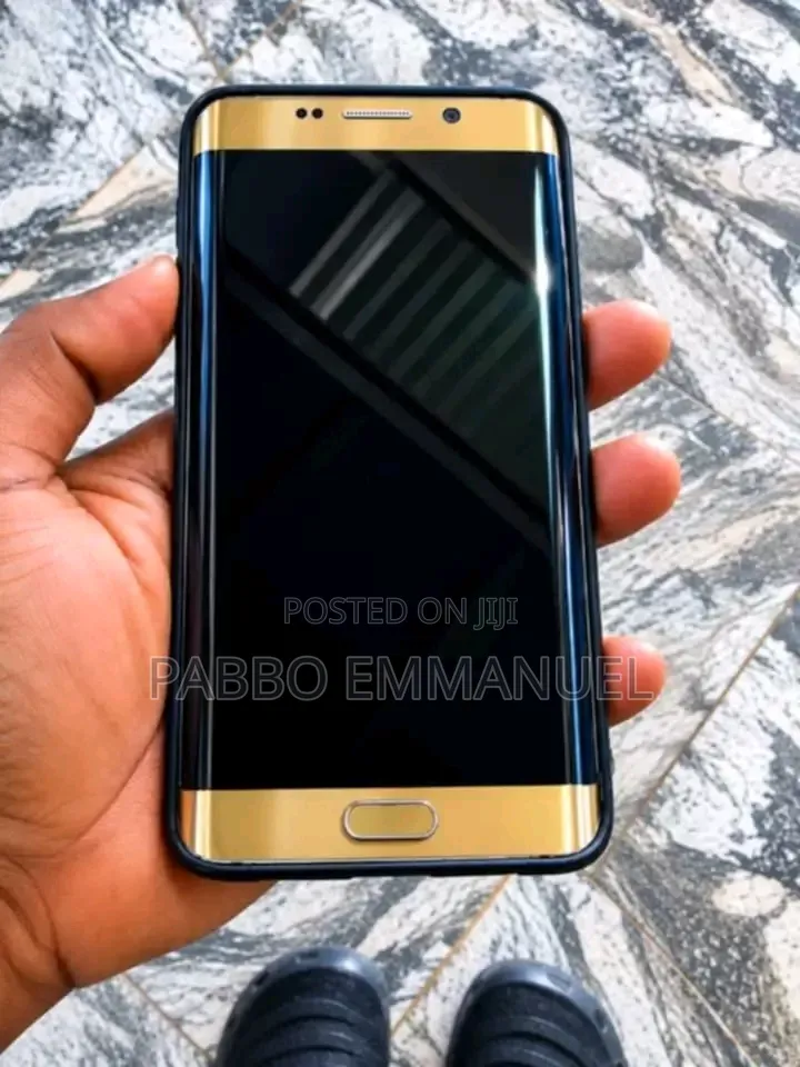 Samsung Galaxy S6 Edge Plus 32 GB Gold