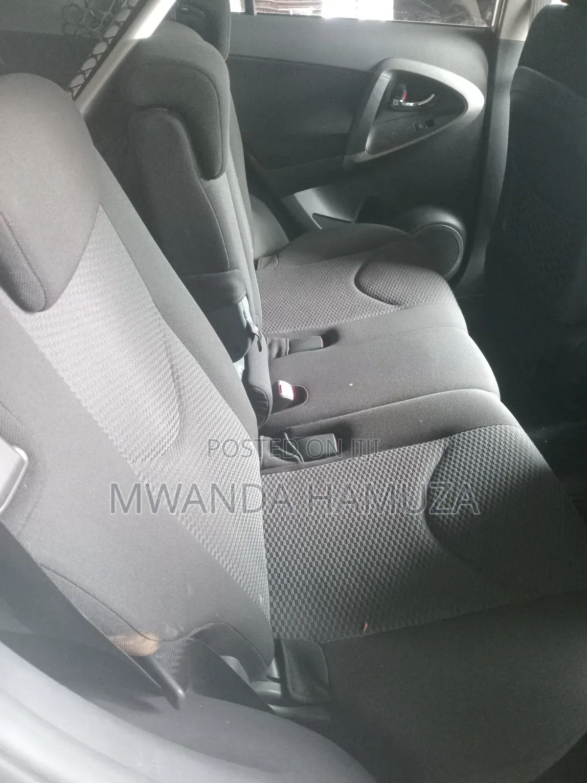 Toyota RAV4 2011 White