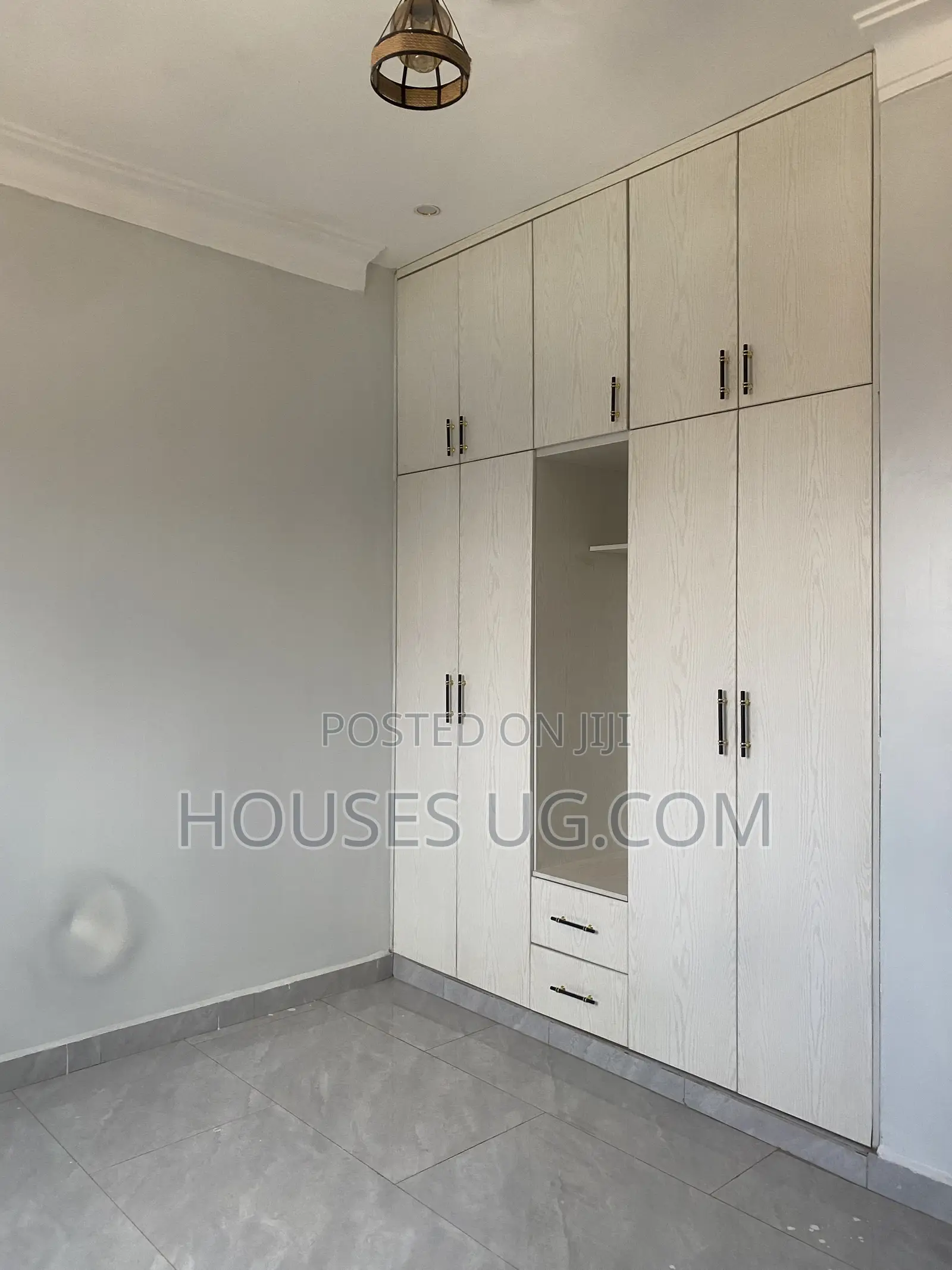 2bdrm Apartment in Central Division for rent