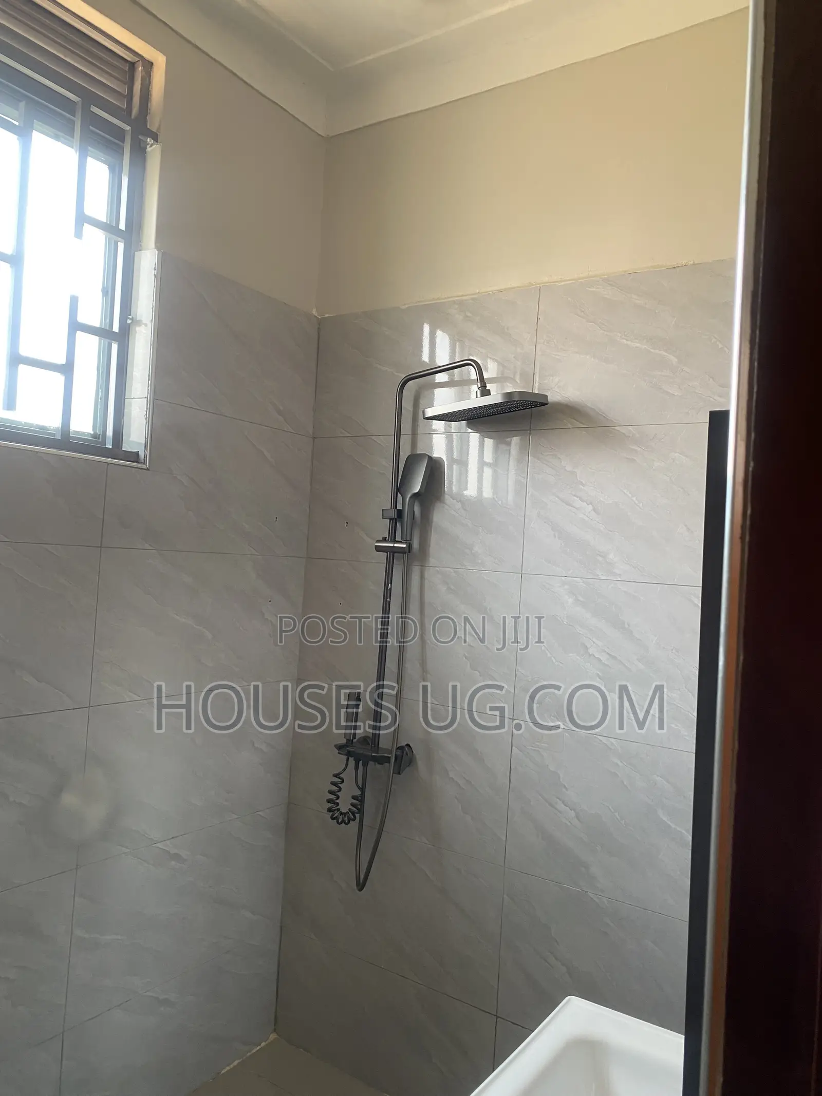 2bdrm Apartment in Central Division for rent
