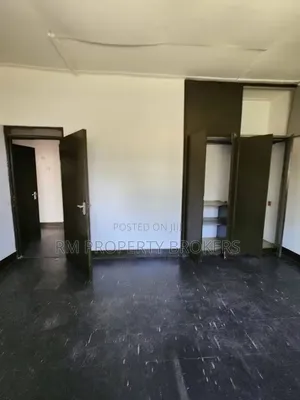 2bdrm Bungalow in Kansanga Kiwafu Rd, Central Division for rent