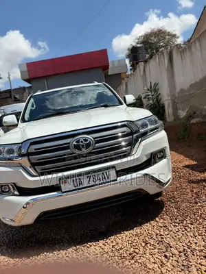Land Cruiser V8 for Hire/Rent at Self Drive.