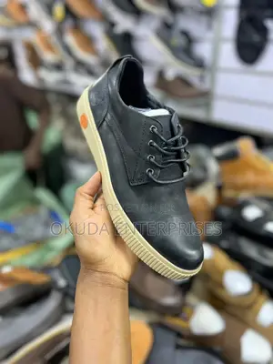 Premium Quality Leather Timberland Shoes-Black