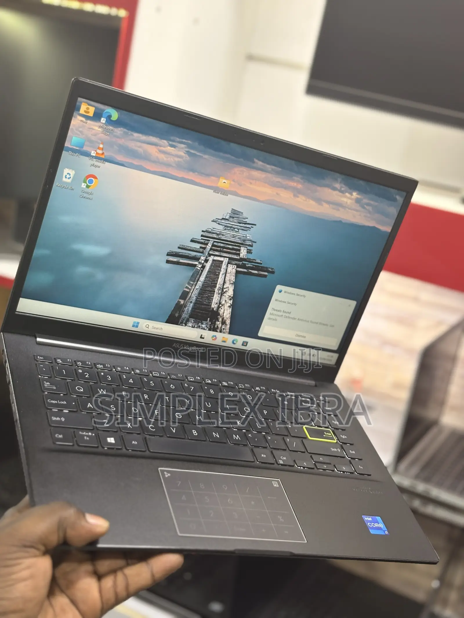 Laptop Asus Vivobook 14 8GB Intel Core i7 SSD 512GB