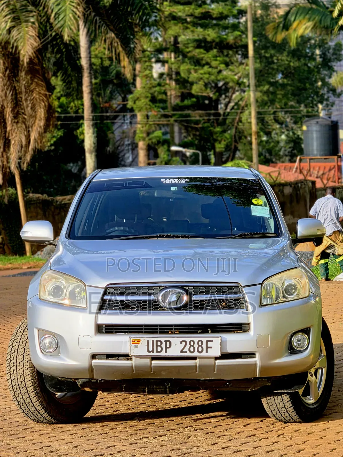Toyota RAV4 2010 Silver