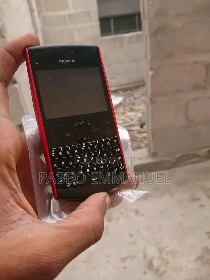 Nokia X2-01 Red