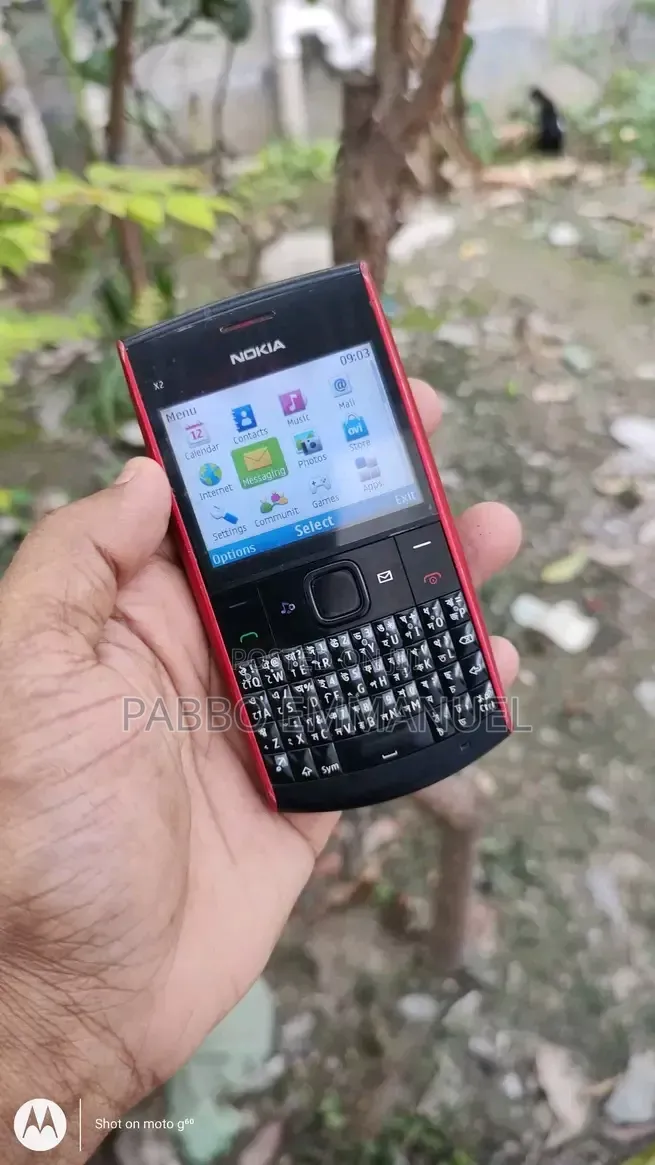 Nokia X2-01 Red