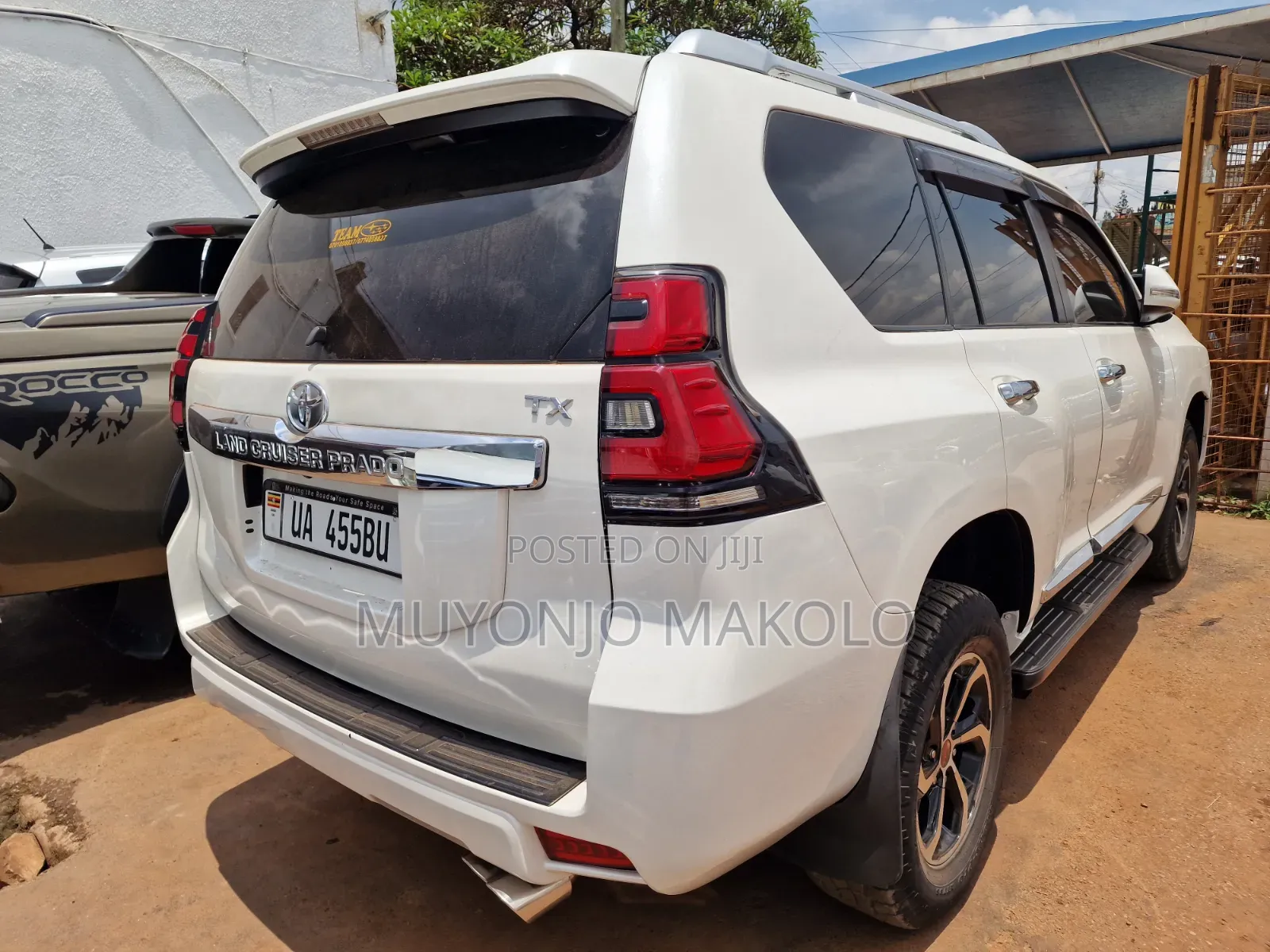 Toyota Land Cruiser Prado 2013 White