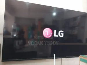 LG Smart TV 55"
